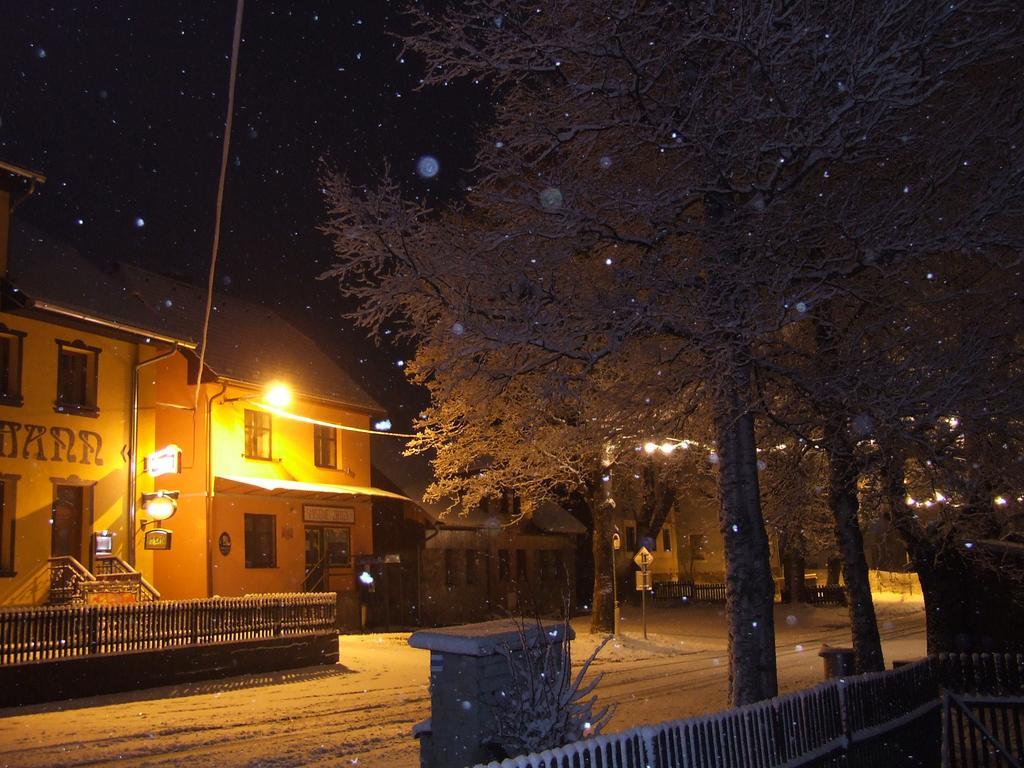 Ferienwohnung U Votapku Nove Hute Exterior foto